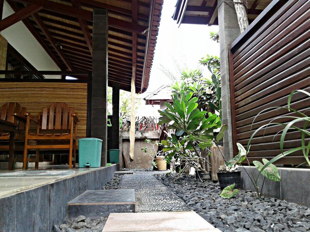 Malino Homestay Gili Trawangan Exteriör bild