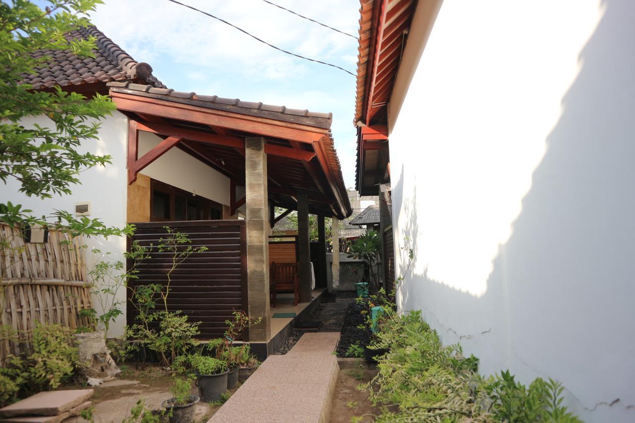 Malino Homestay Gili Trawangan Exteriör bild